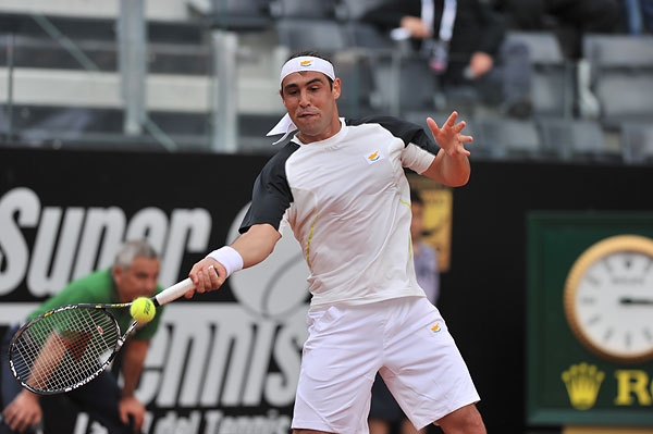 ÎŸ Gulbis Ï€Î±Î¯ÏÎ½ÎµÎ¹ Ï„Î·Î½ Î½Î¯ÎºÎ·