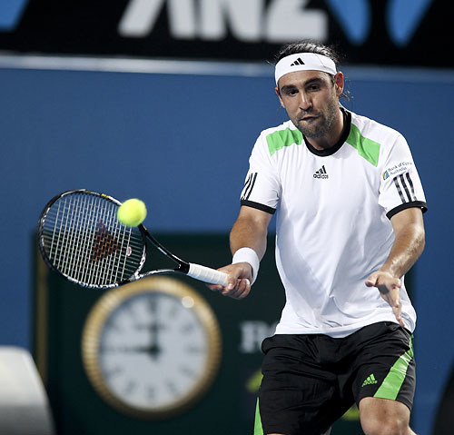 ÎœÎµÎ³Î¬Î»Î· Î½Î¯ÎºÎ· Î³Î¹Î± Ï„Î¿Î½ ÎœÎ¬ÏÎºÎ¿ ÏƒÏ„Î¿ Ï€ÏÏŽÏ„Î¿ Î±Î³ÏŽÎ½Î± Ï„Î¿Ï… ÏƒÏ„Î¿ Rotterdam