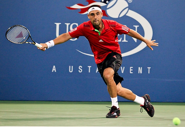 ÎŸ ÎœÎ¬ÏÎºÎ¿Ï‚ Î·Ï„Ï„Î¬Ï„Î±Î¹ Î±Ï€ÏŒ Ï„Î¿Î½ Isner ÏƒÏ„Î·Î½ ÎÎ­Î± Î¥ÏŒÏÎºÎ·