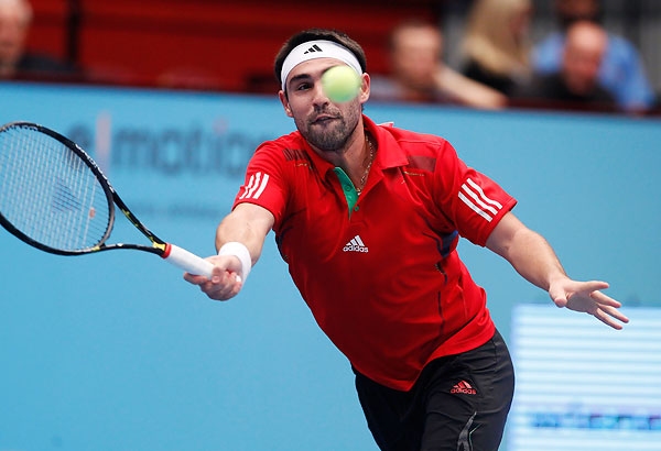 ÎŸ ÎœÎ¬ÏÎºÎ¿Ï‚ Î±Ï€Î¿ÎºÎ»ÎµÎ¯ÏƒÏ„Î·ÎºÎµ Î±Ï€ÏŒ Ï„Î¿Î½ Anderson