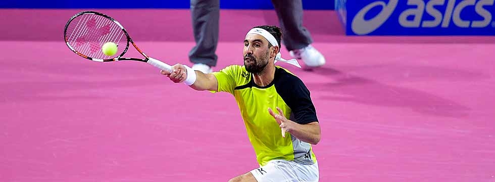 ÎŸ ÎœÎ¬ÏÎºÎ¿Ï‚ Î±Î½Ï„Î¹Î¼Î­Ï„Ï‰Ï€Î¿Ï‚ Î¼Îµ Ï„Î¿Î½ ÎºÎ¿ÏÏ…Ï†Î±Î¯Î¿ Ï€Î±Î¯ÎºÏ„Î· Ï„Î¿Ï… Ï„Î±Î¼Ï€Î»ÏŒ ÏƒÏ„Î± Ï€ÏÎ¿Î·Î¼Î¹Ï„ÎµÎ»Î¹ÎºÎ¬ Ï„Î¿Ï… ÎœÎ¿Î½Ï€ÎµÎ»Î¹Î­