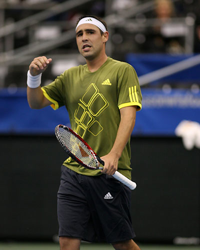 ÎŸ ÎœÎ¬ÏÎºÎ¿Ï‚ Î±Ï€Î­ÎºÎ»ÎµÎ¹ÏƒÎµ Ï„Î¿Î½ Nishikori