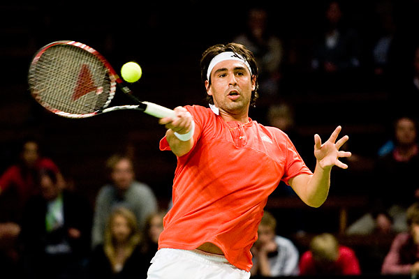 ÎŸ ÎœÎ¬ÏÎºÎ¿Ï‚ ÎµÎºÏ„Î¿Ï€Î¯Î¶ÎµÎ¹ Ï„Î¿Î½ Ferrero